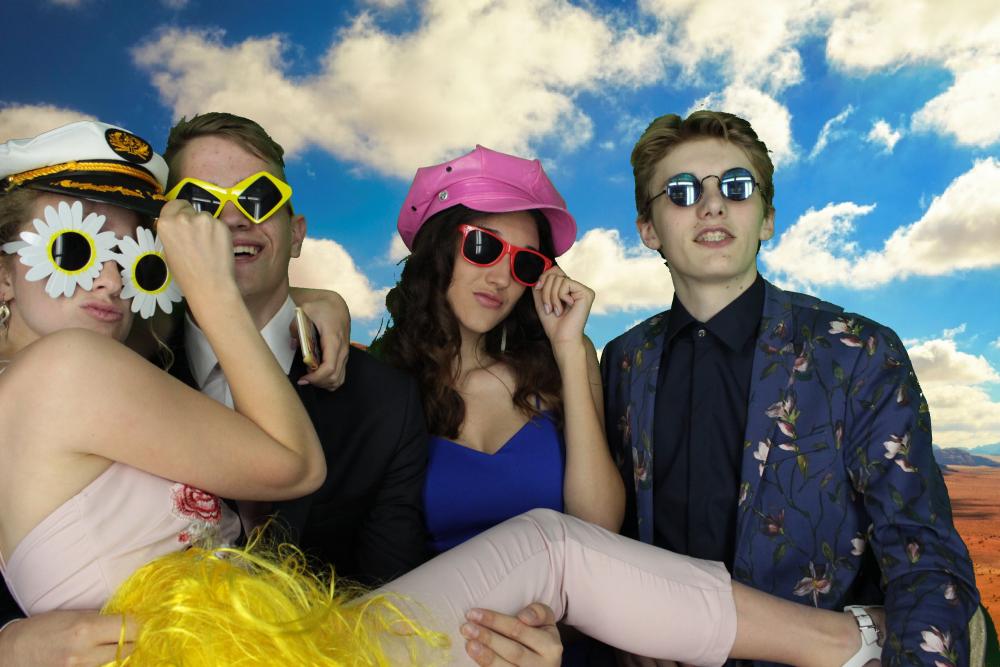 Christ School Prom | View more photos from the event at gallery.myphotoboothexperience.co.uk/u/MyPhotoBoothExperienceLtd/Christ-School-Prom